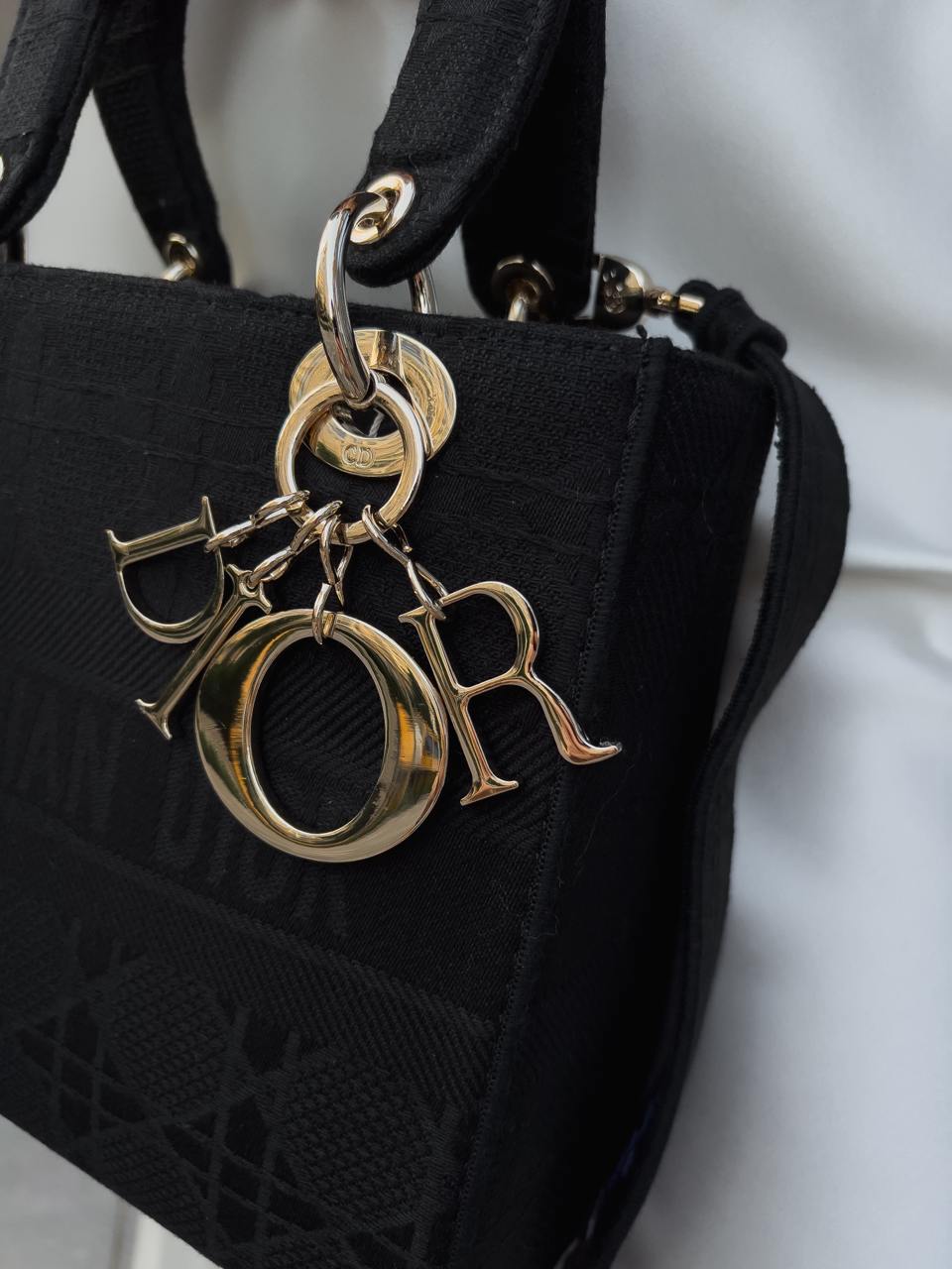 Christian Dior Latte Ultramatte Cannage Calfskin Mini Lady Dior Black - 15