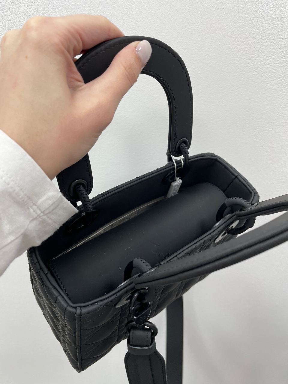 Christian Dior Latte Ultramatte Cannage Calfskin Mini Lady Dior Black - 12