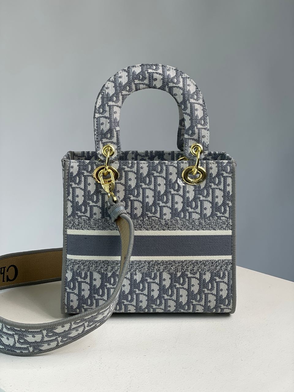 Christian Dior Medium Lady D-Lite Bag Grey - 15