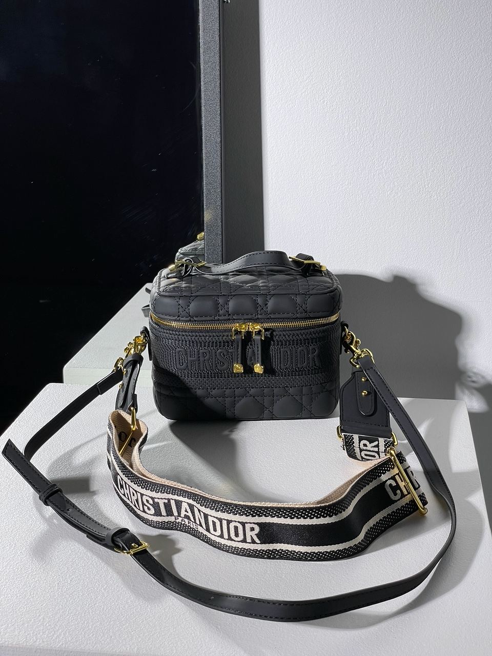 Christian Dior Travel Vanity Case Black - 6