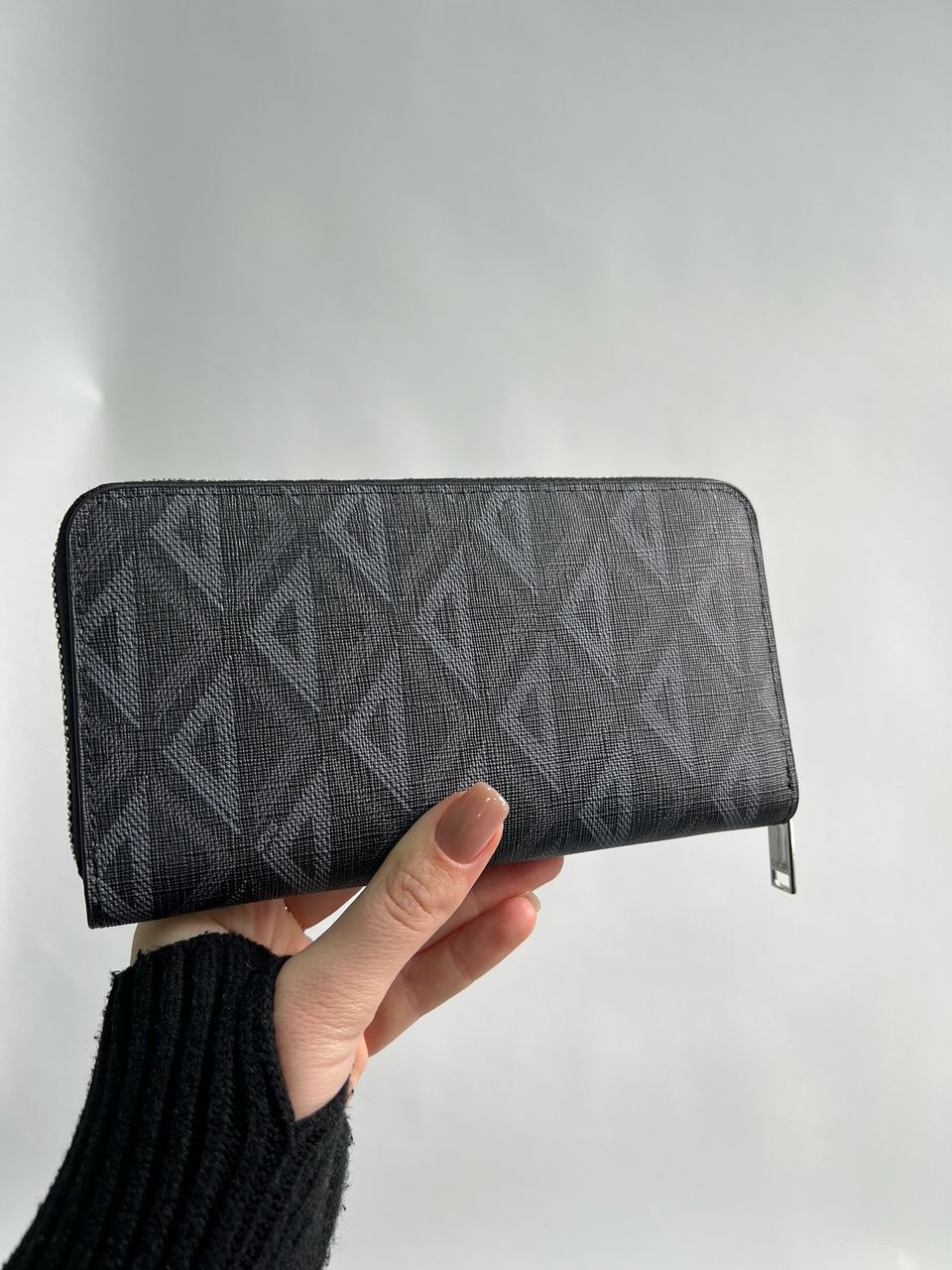 Christian Dior Zipped Long Wallet Grey Diamond Canvas - 10