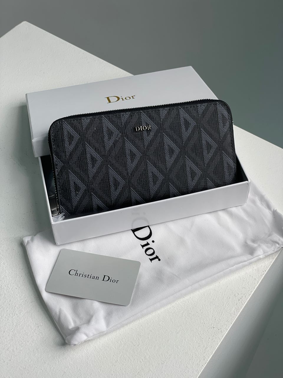 Christian Dior Zipped Long Wallet Grey Diamond Canvas - 2