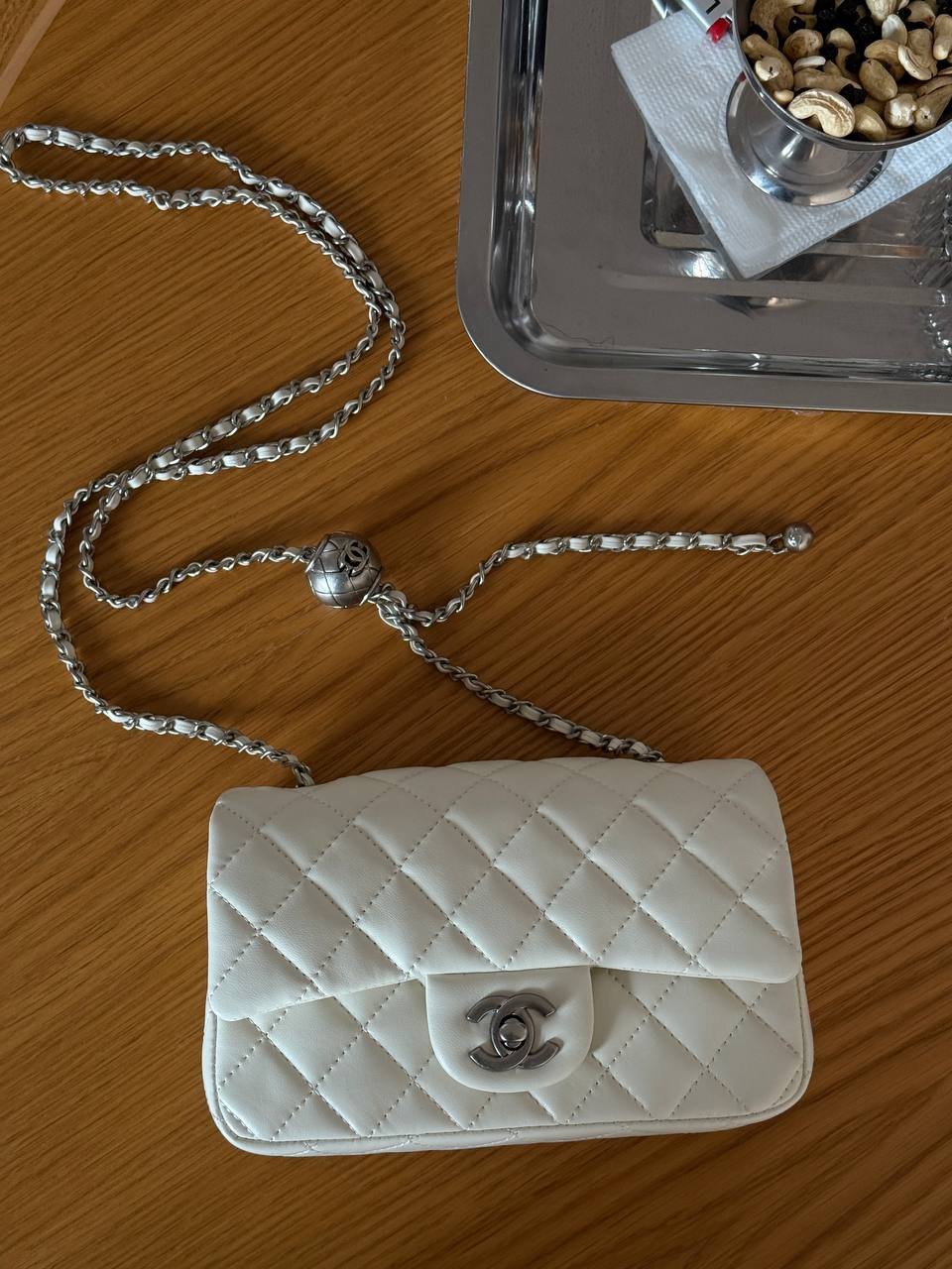 Classic 1.55 Small Single Flap in Milk/Silver - 4