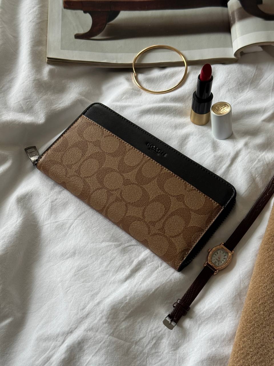 Coach Accordion Wallet In Signature Beige - 8