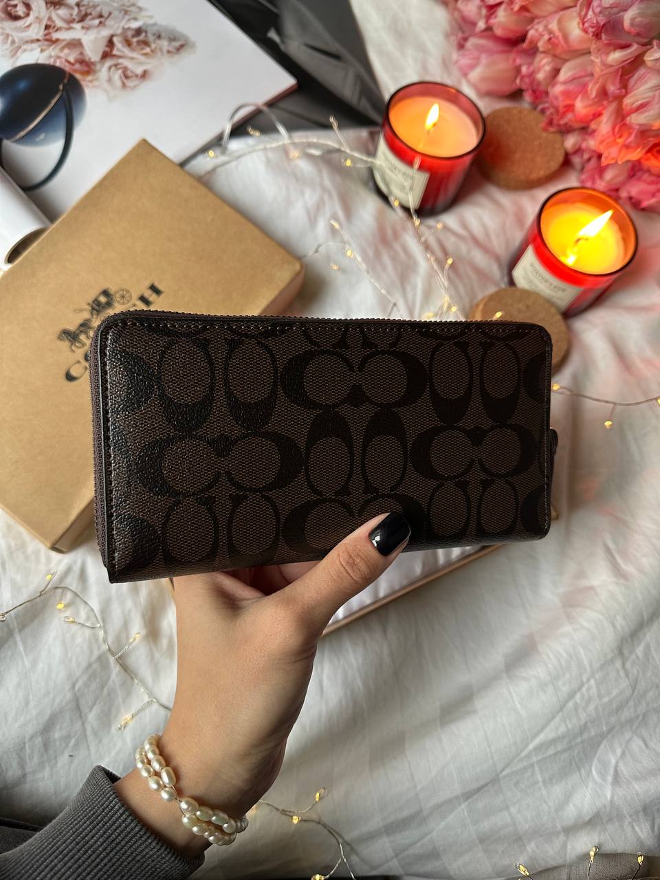 Coach Accordion Wallet In Signature Canvas Brown - 5