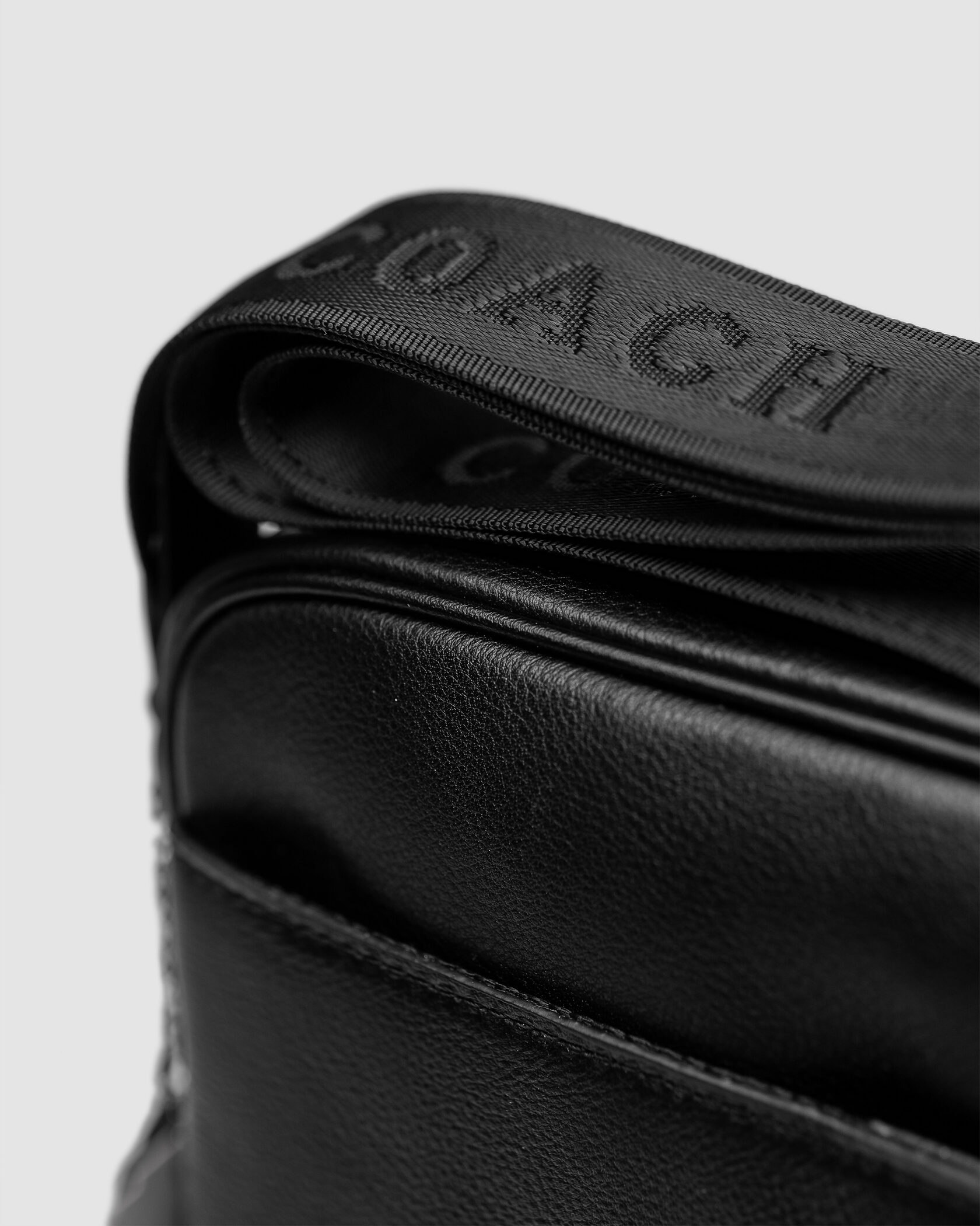 Coach Charles Camera Crossbody Messenger Bag Smooth Skin Black - 7