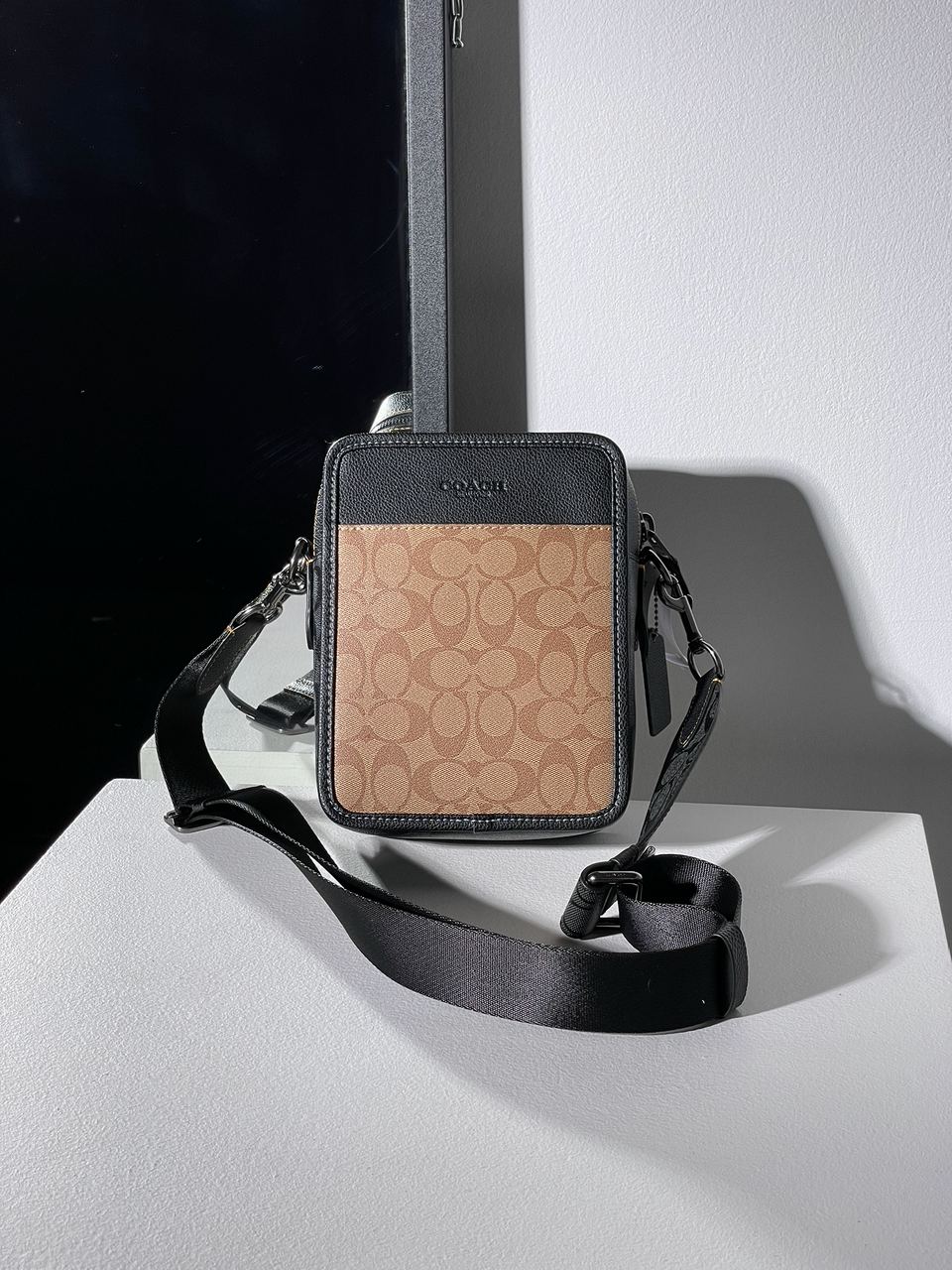 Coach Charter Crossbody 24 In Signature Canvas - 3