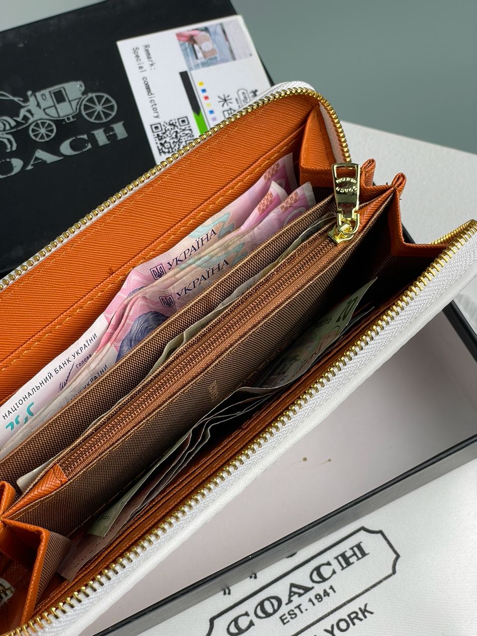 Coach Dempsey Large Wallet In Signature Jacquard Beige - 8