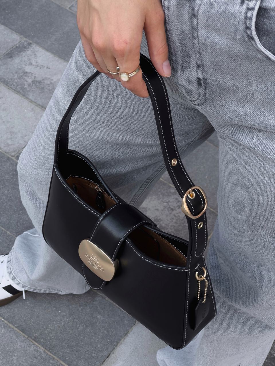 Coach Eliza Shoulder Bag In Black - 11