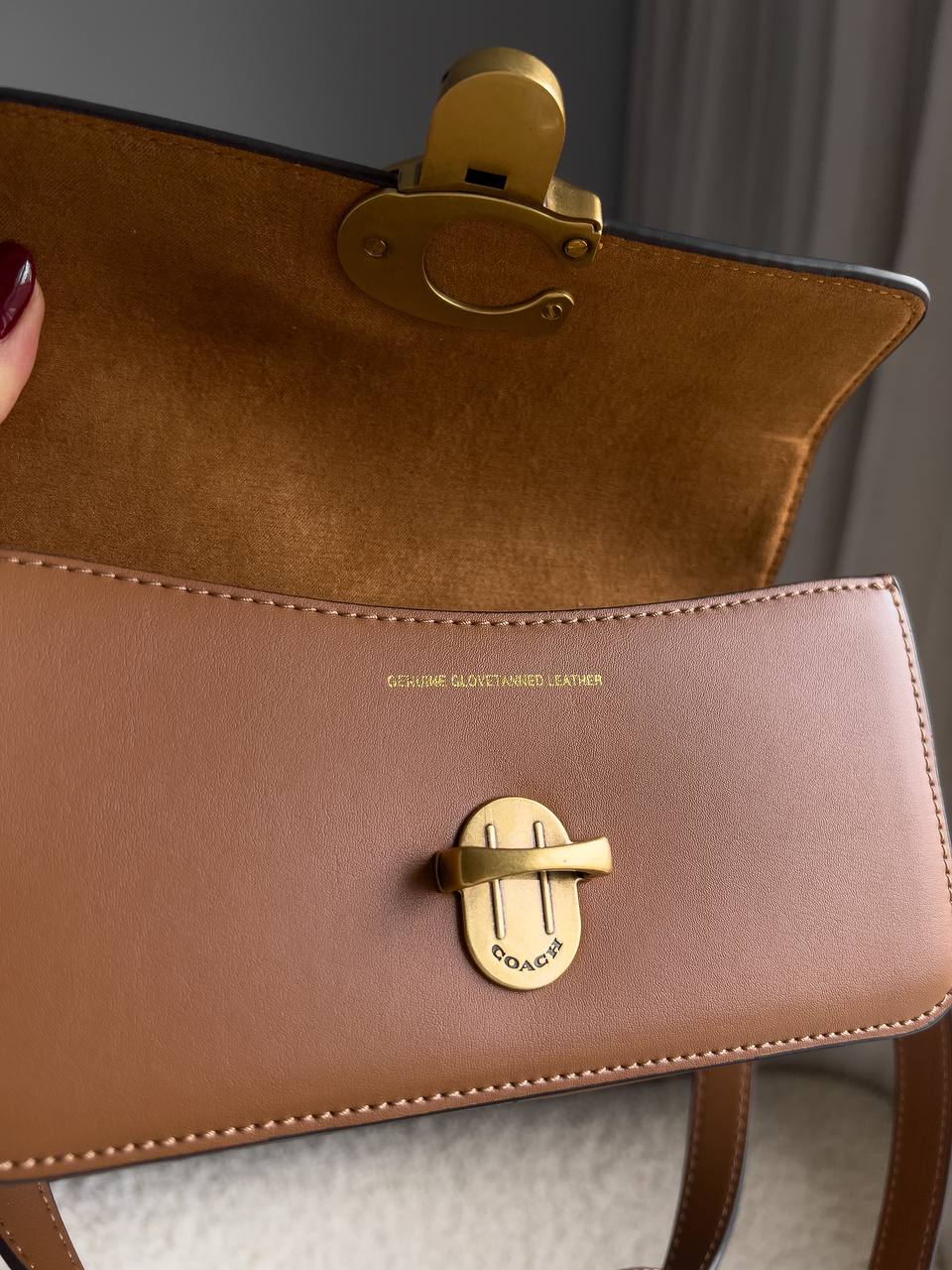 Coach Glovetanned Leather Studio Baguette Bag Light Caramel - 19