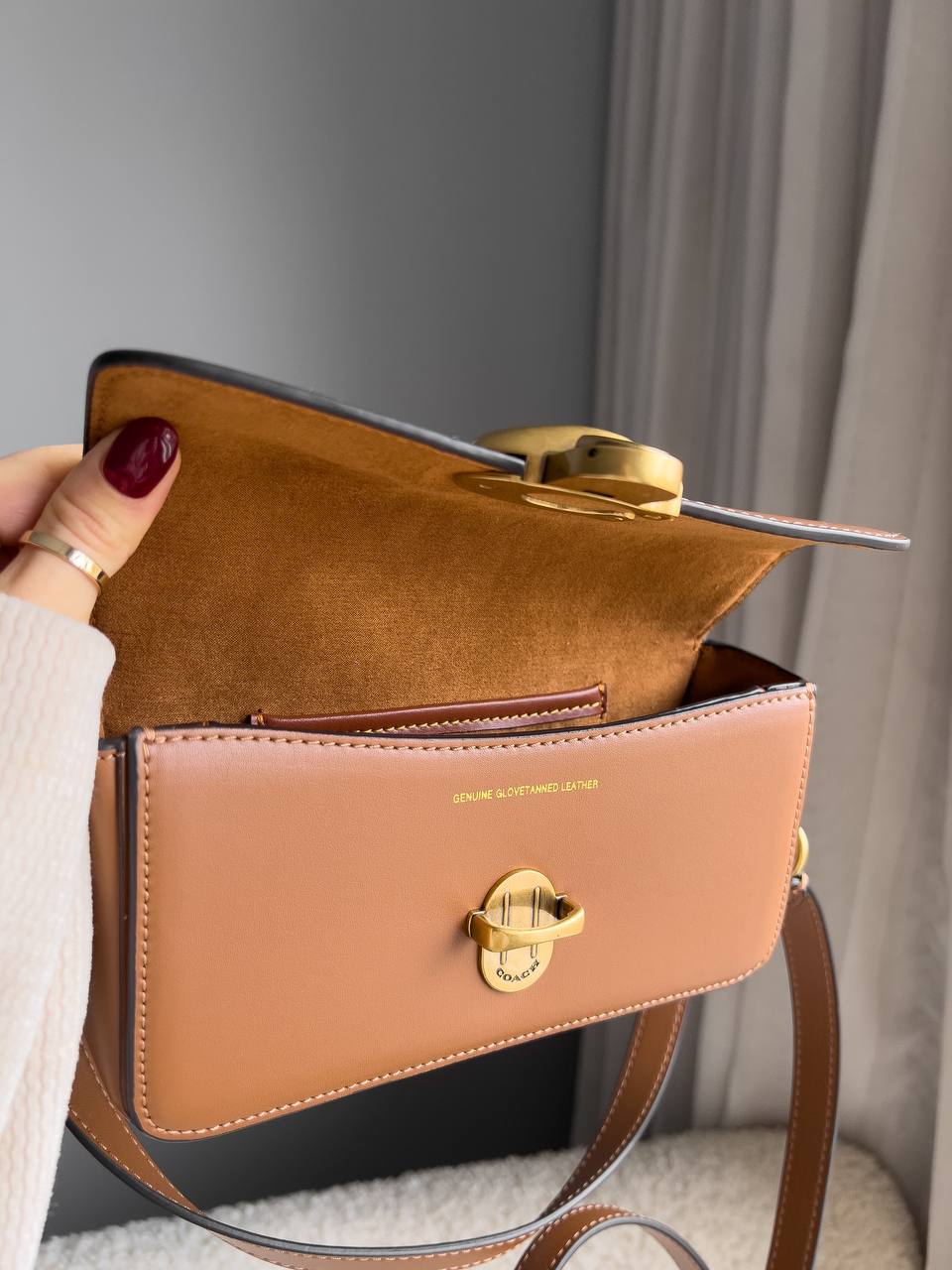 Coach Glovetanned Leather Studio Baguette Bag Light Caramel - 20