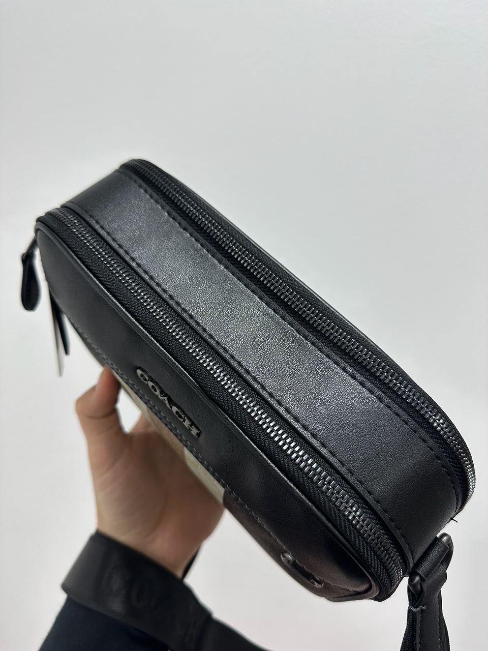 Coach Graham Crossbody Bag In Blocked Signature Canvas Mahogany - 10