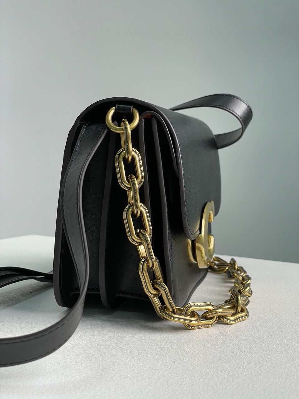 Coach Idol Bag Black/Gold - 13