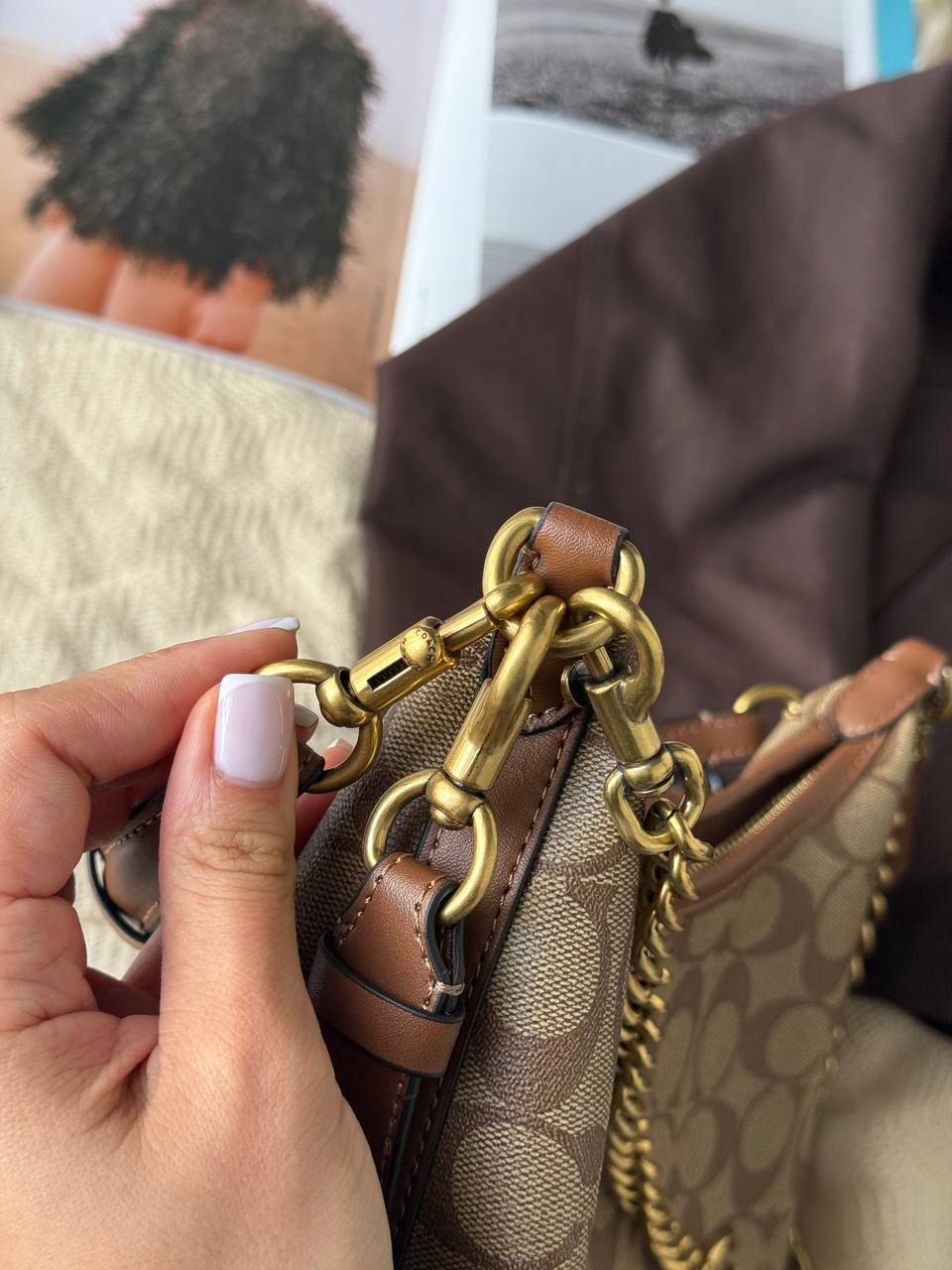 Coach Juliet Shoulder Bag Signature Canvas Beige - 9