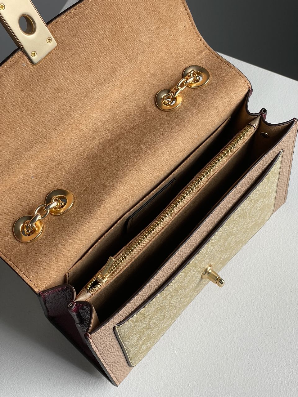 Coach Lane Shoulder Bag In Colorblock Signature Canvas - 26