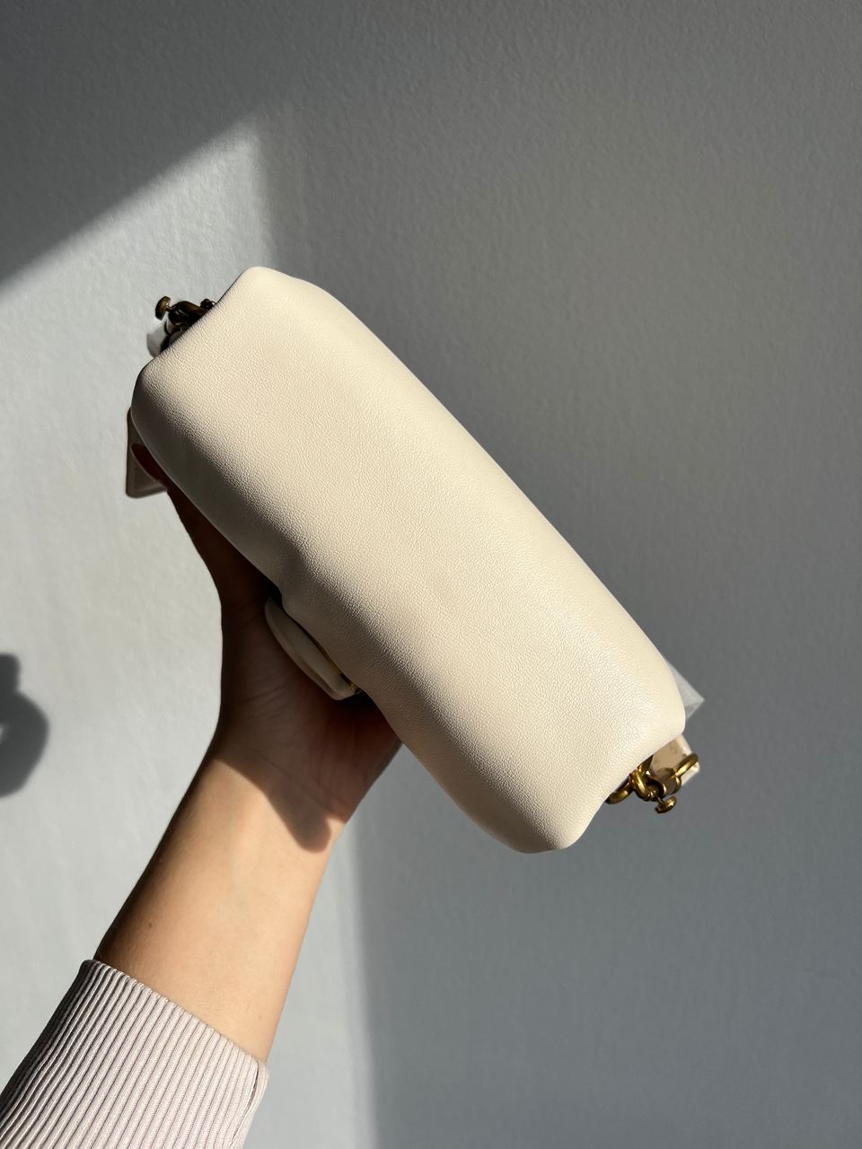 Coach Leather Covered C Closure Puffy Tabby Shoulder Bag Cream - 26