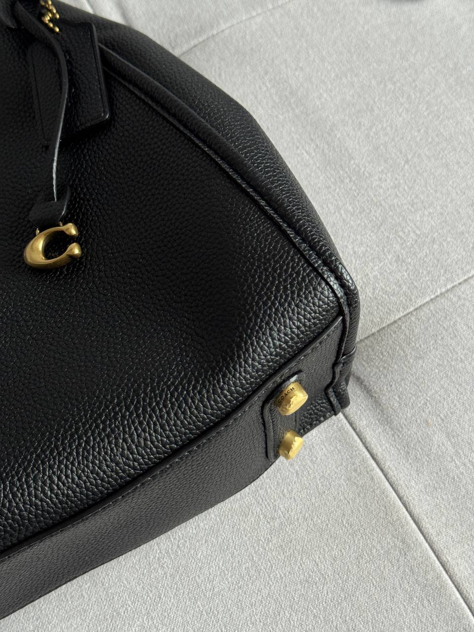 Coach Lori Hobo Bag - 8