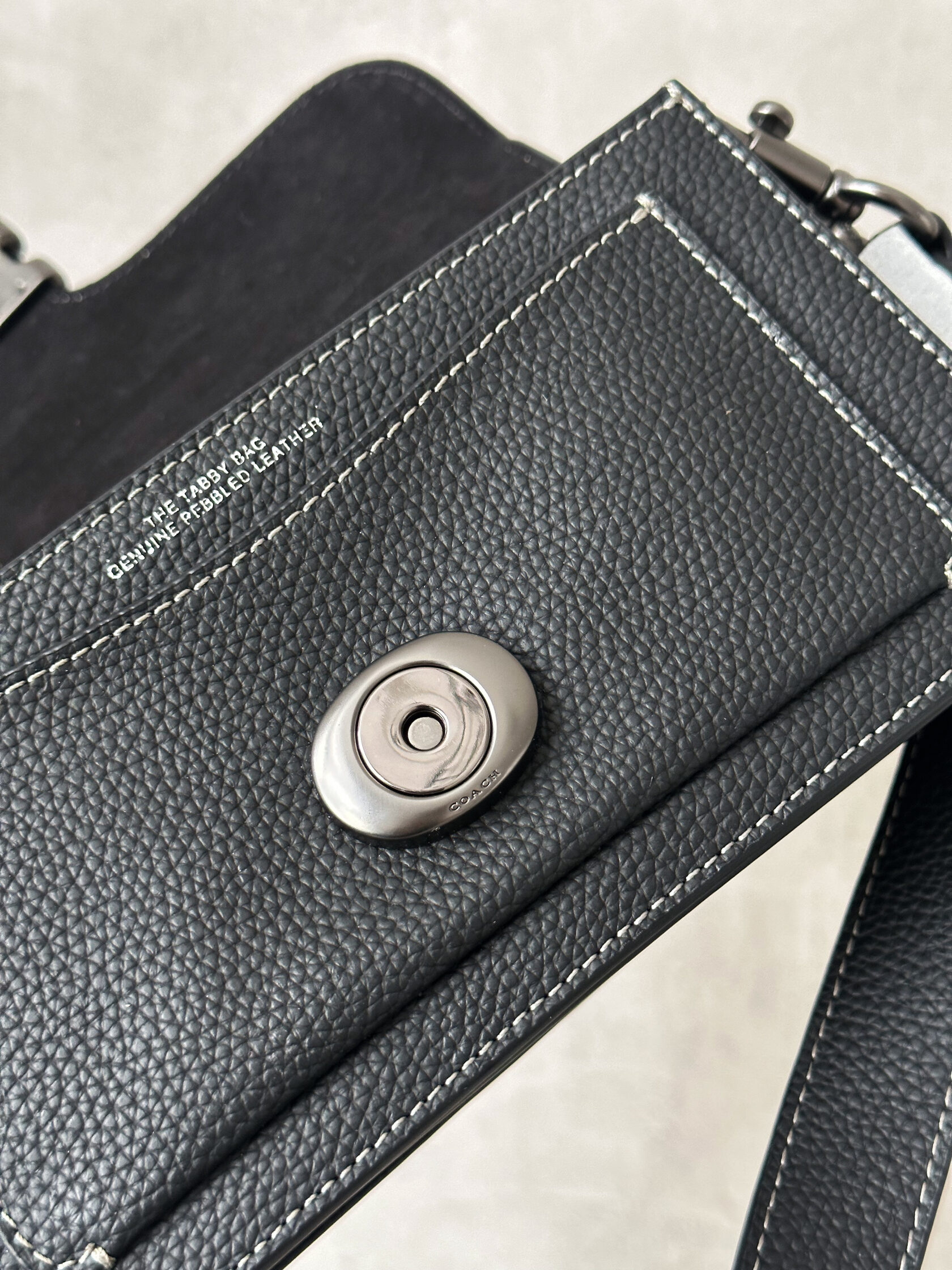 Coach Madison Shoulder Bag 20 Black - 6