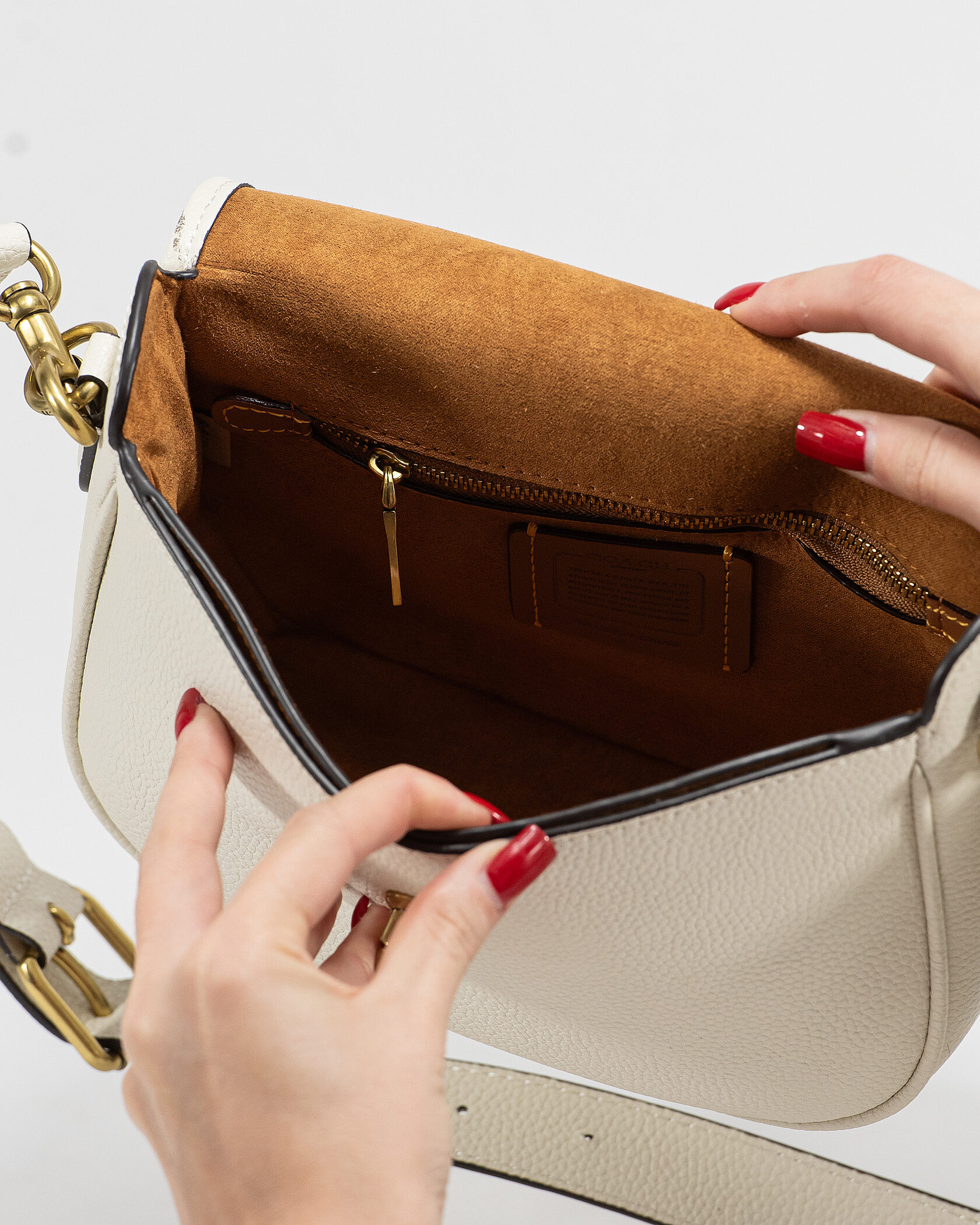 Coach Polished Pebble Willow Saddle Bag White - 13