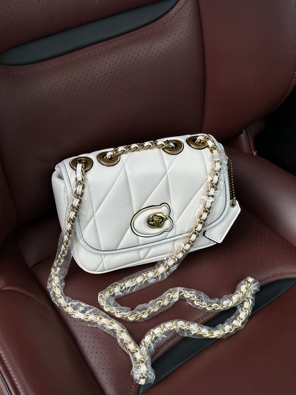 Coach Quilted Pillow Madison Shoulder Bag White - 4