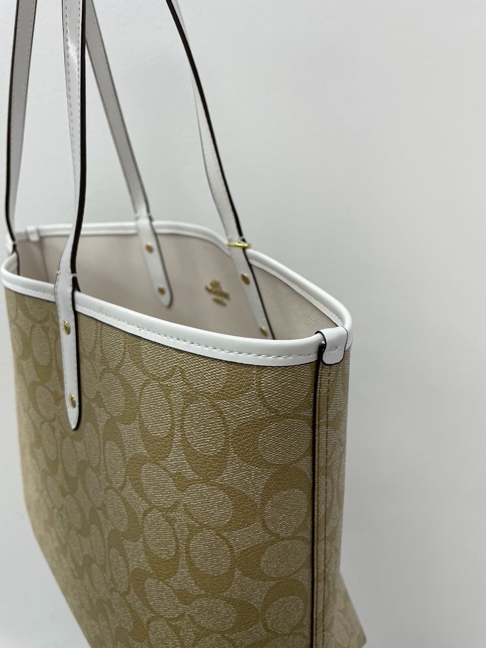 Coach Reversible Signature City Tote Chalk/Light Khaki - 10