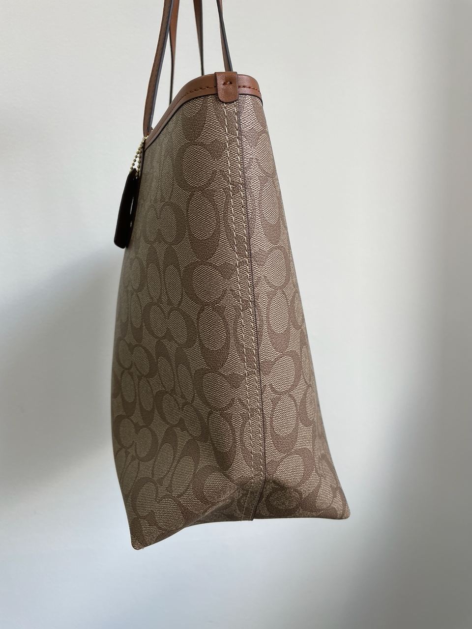 Coach Reversible Signature City Tote Khaki Saddle - 24