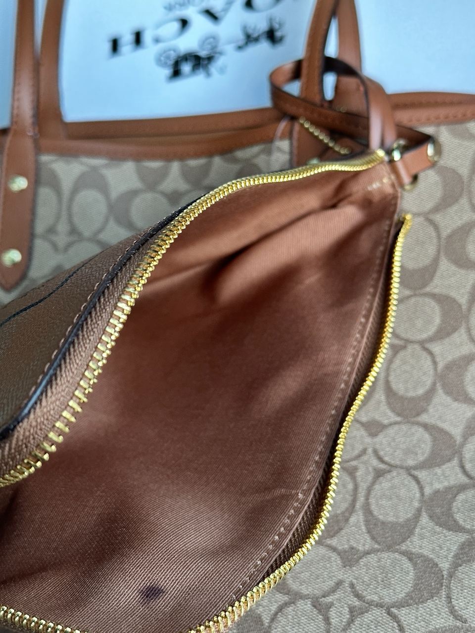 Coach Reversible Signature City Tote Khaki Saddle - 30