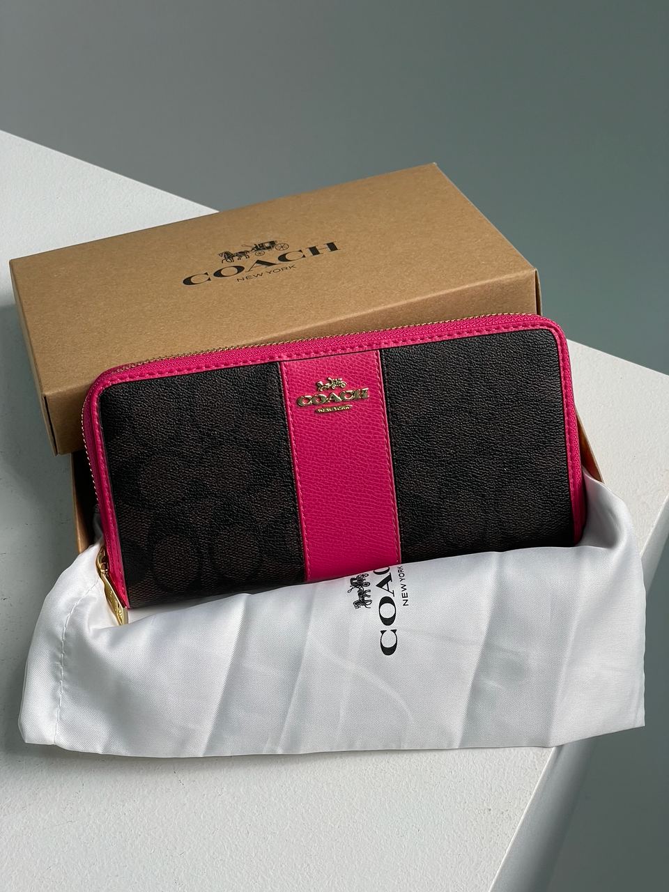 Coach Round Fastener Long Wallet Signature Brown/Pink - 2