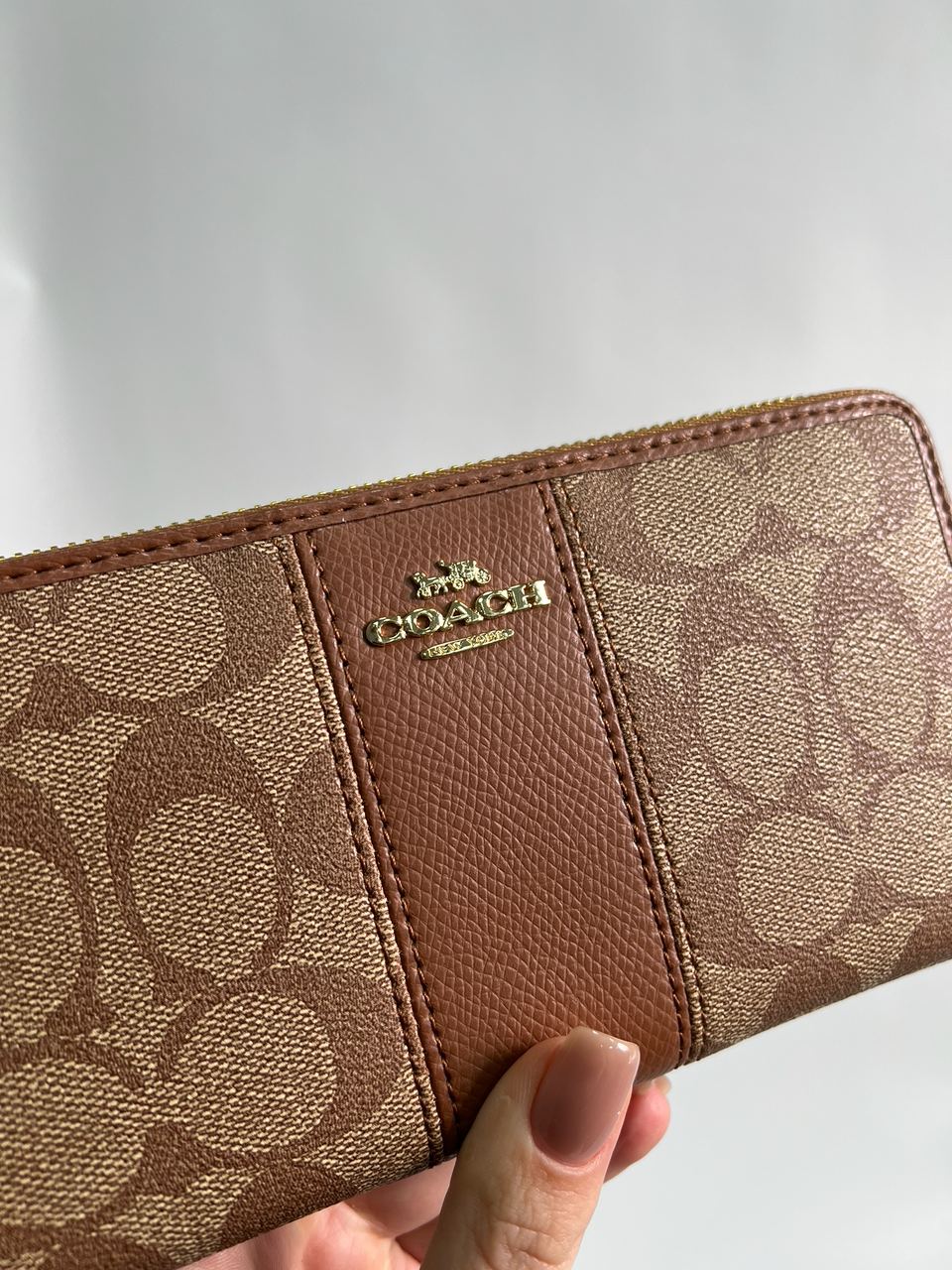 Coach Round Fastener Long Wallet Signature Ginger - 9
