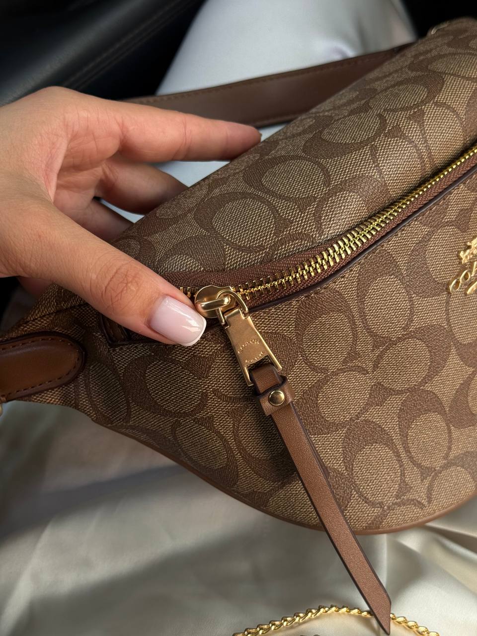 Coach Signature Belt Bag Fanny Pack Beige - 6