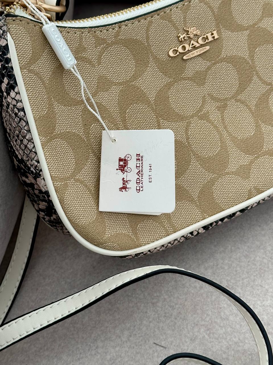 Coach Swinger 20 Signature Canvas - 6