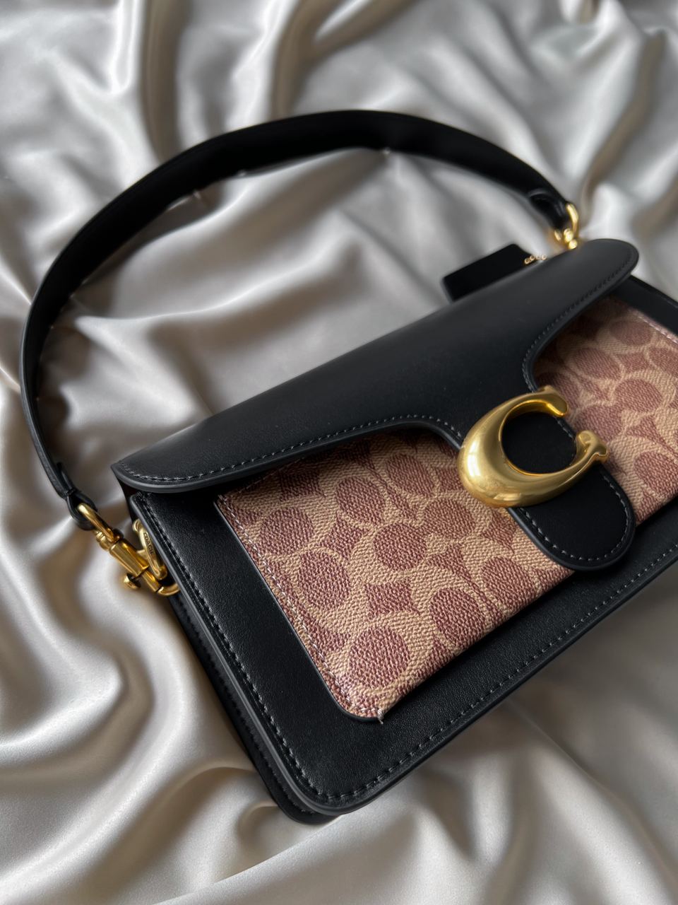 Coach Tabby Black/Beige Shoulder Bag In Signature Canvas - 9