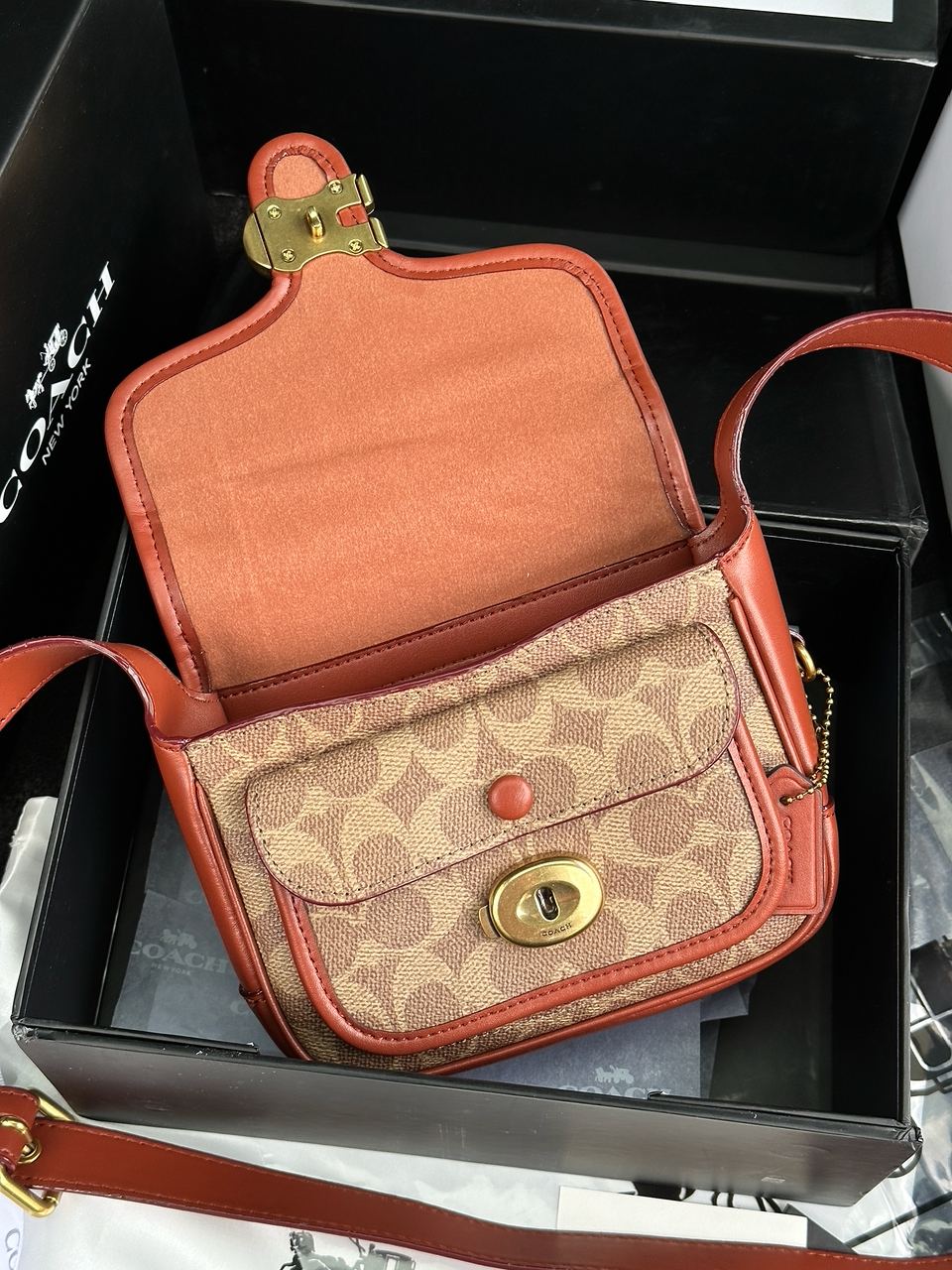 Coach Tabby Messenger In Signature Canvas - 21