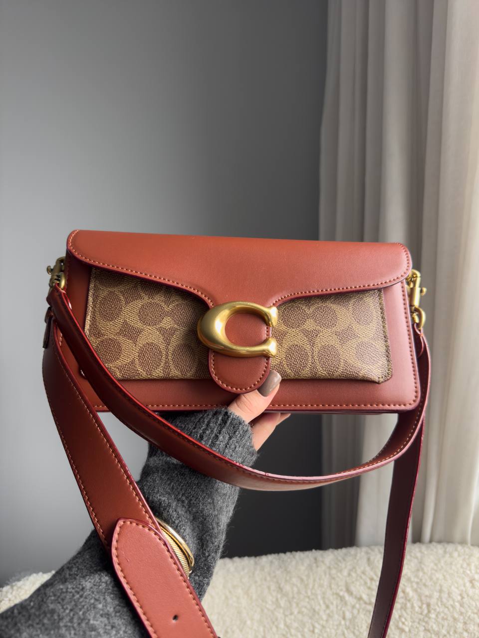 Coach Tabby Red/Beige Shoulder Bag In Signature Canvas - 4