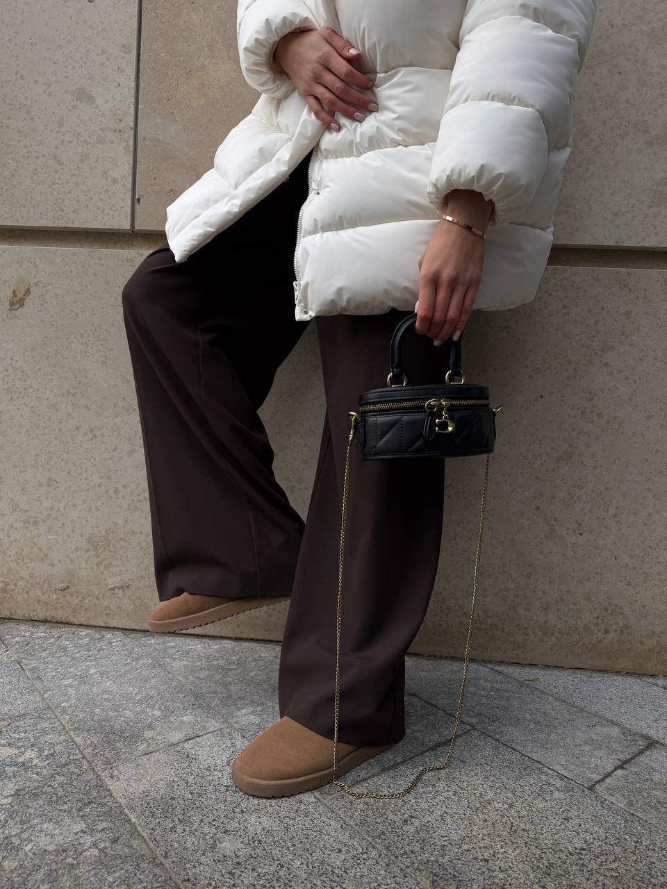 Coach Tank Circle/Oval Bag In Quilted Leather With Chain - 12