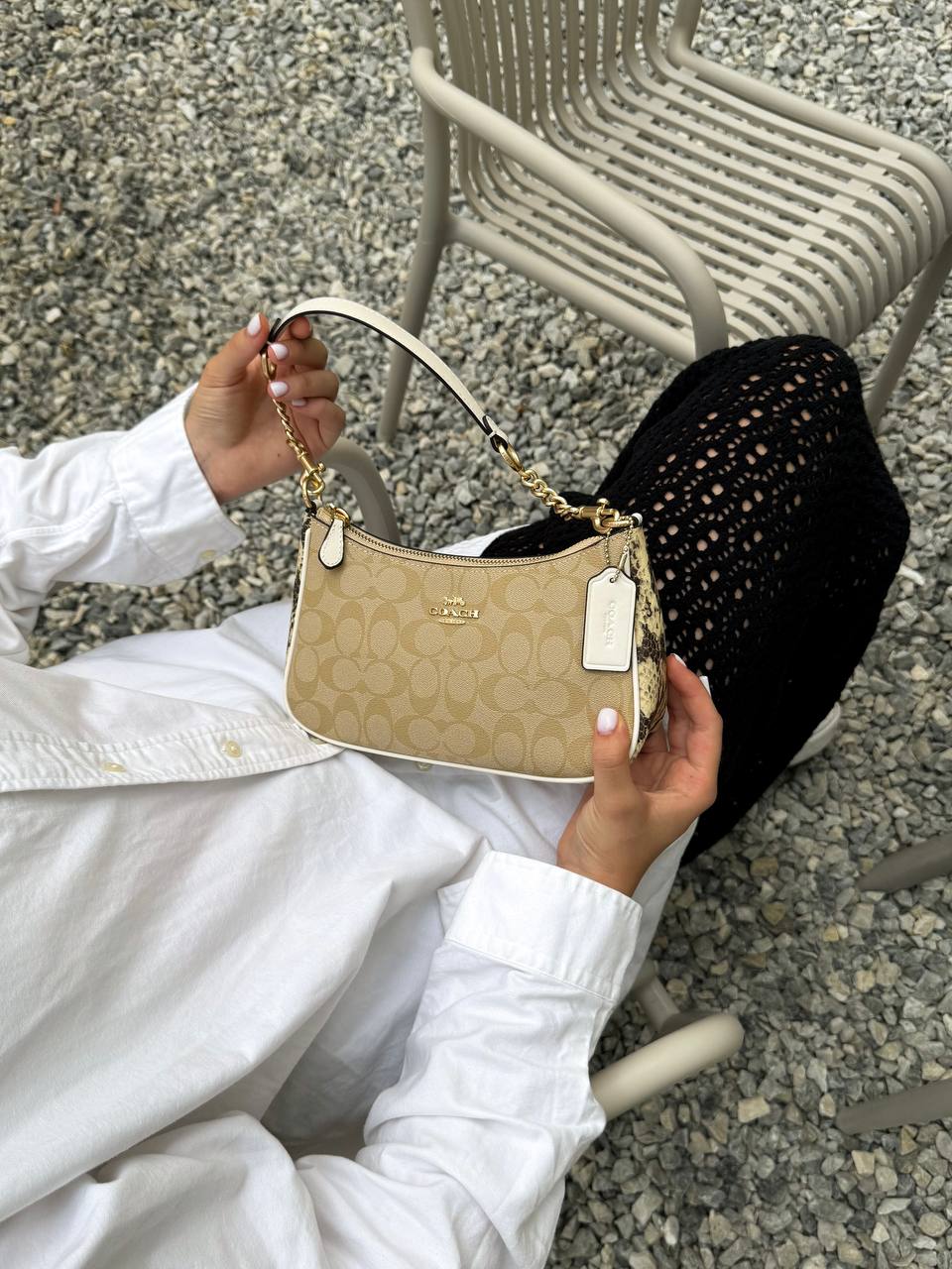 Coach Teri Caramel Shoulder Bag In Signature Canvas - 8