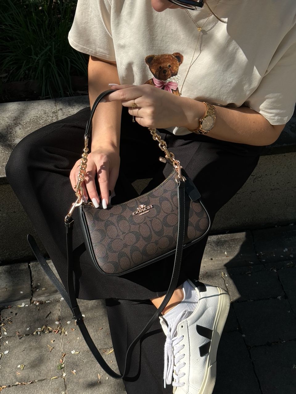 Coach Teri Shoulder Bag In Signature Canvas - 10