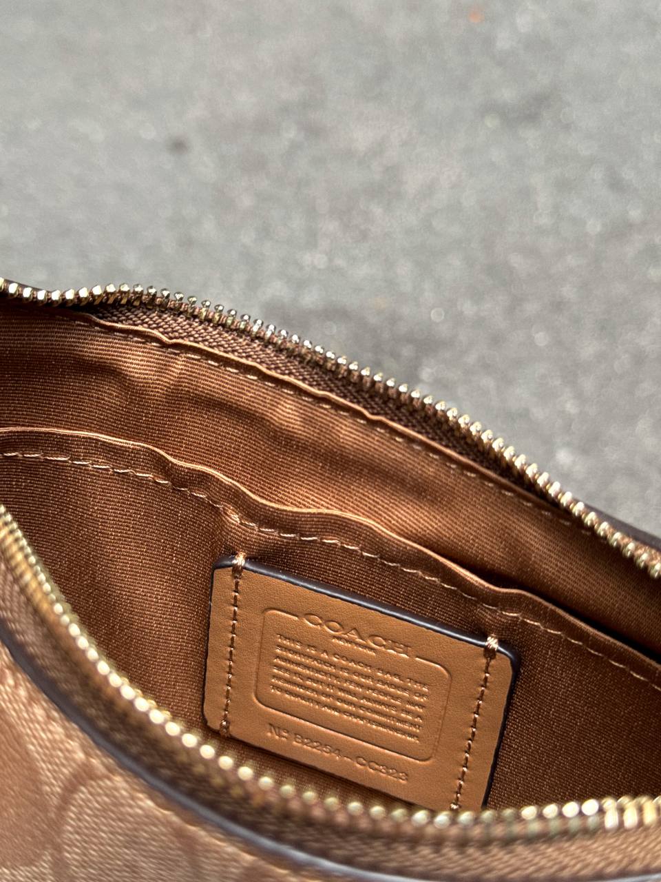 Coach Teri Shoulder Bag In Signature Canvas - 17