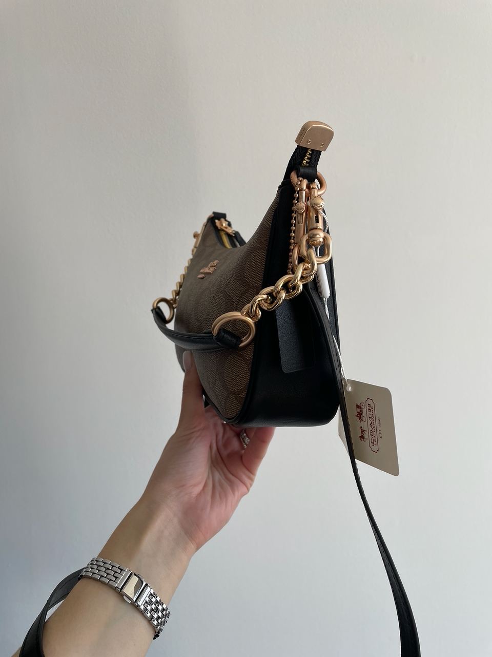 Coach Teri Shoulder Bag In Signature Canvas - 21