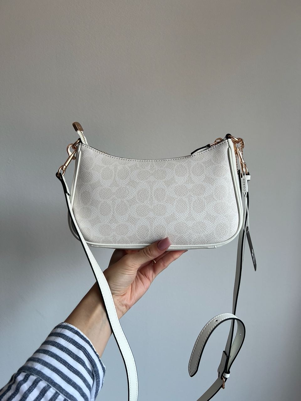 Coach Teri White Shoulder Bag In Signature Canvas - 5