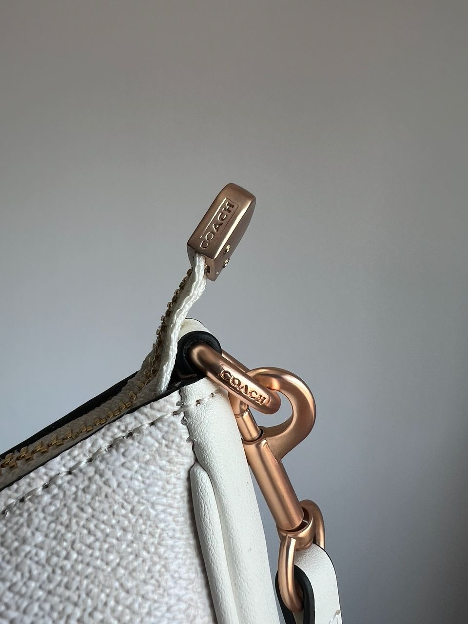 Coach Teri White Shoulder Bag In Signature Canvas - 7