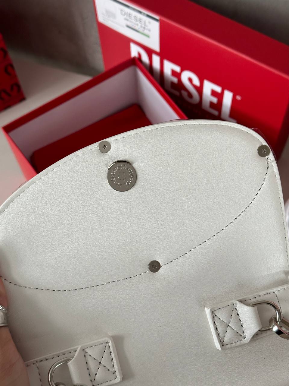 Diesel 1DR Iconic Shoulder Bag White - 3