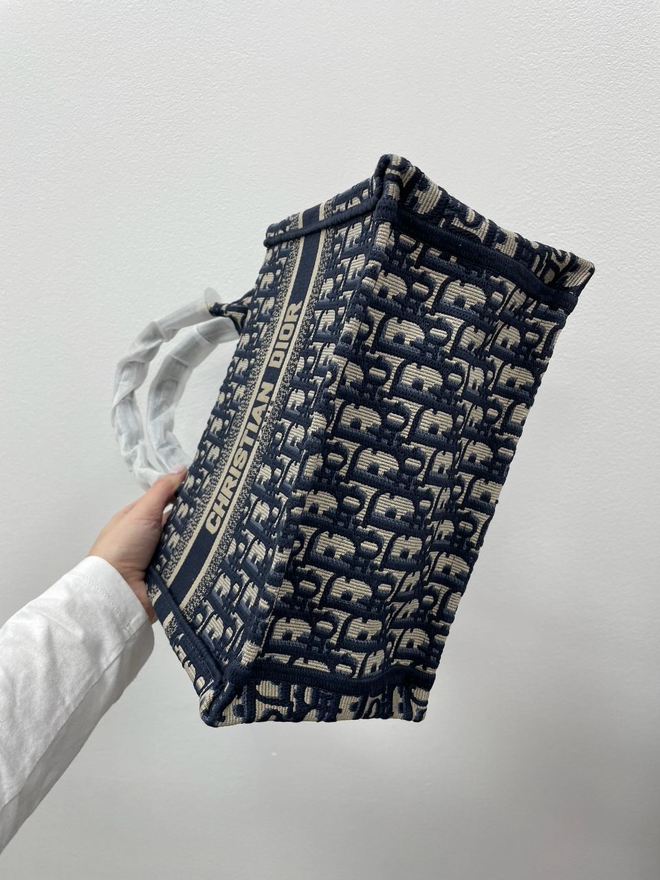 Dior Small Book Tote Ecru and Blue Dior Oblique Embroidery - 15