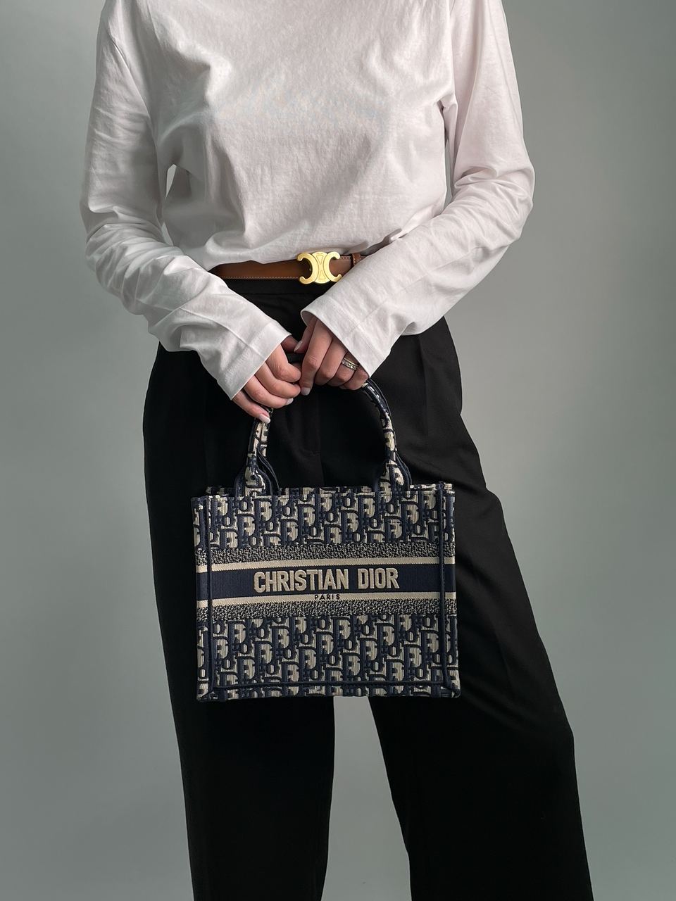 Dior Small Book Tote Ecru and Blue Dior Oblique Embroidery - 4