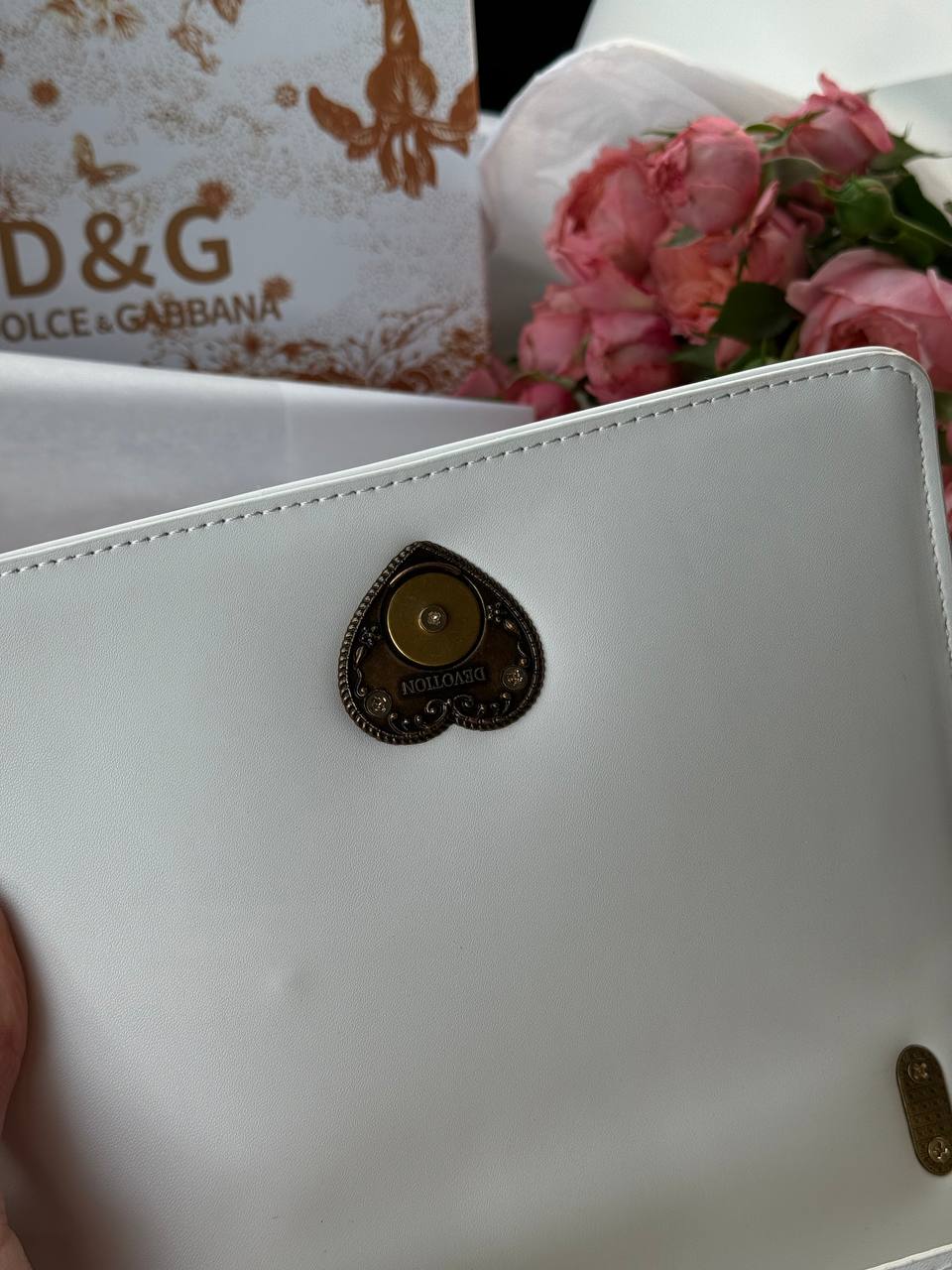 Dolce &amp; Gabbana Devotion Small Quilted Leather Shoulder Bag in White - 11