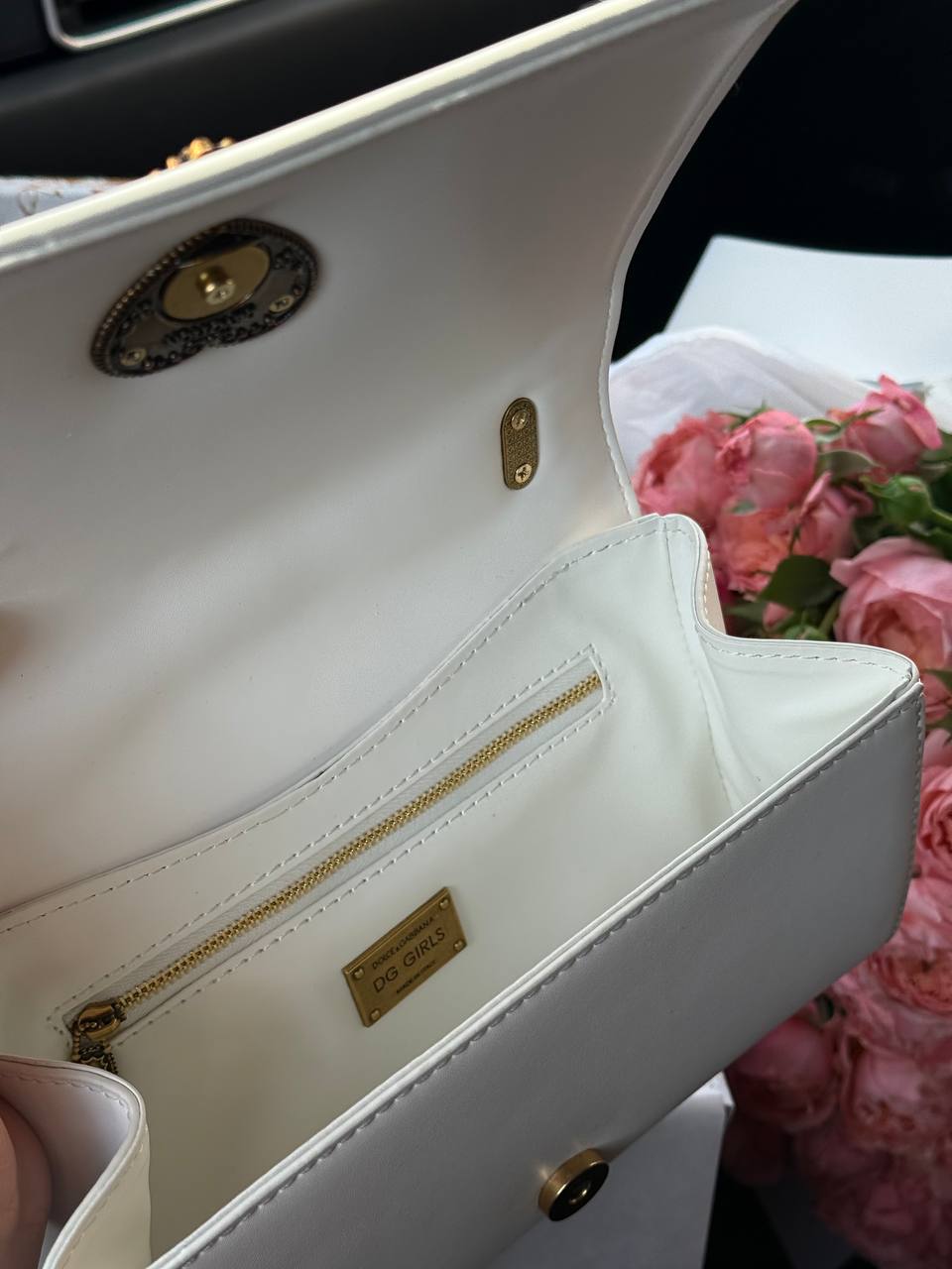 Dolce &amp; Gabbana Devotion Small Quilted Leather Shoulder Bag in White - 12