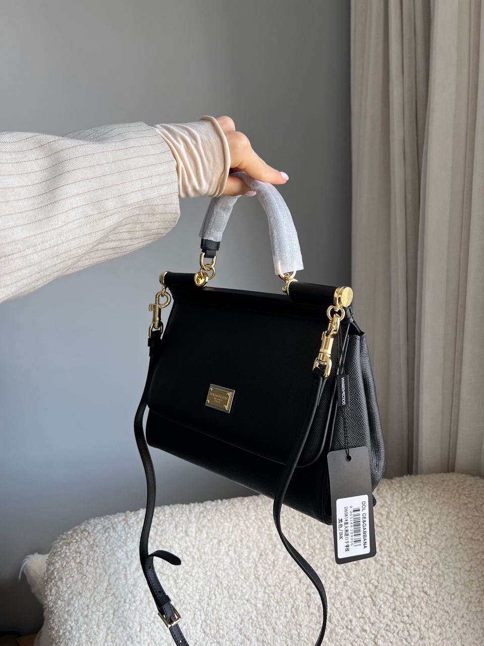 Dolce &amp; Gabbana Sicily Medium Leather Shoulder Bag - Black - 5