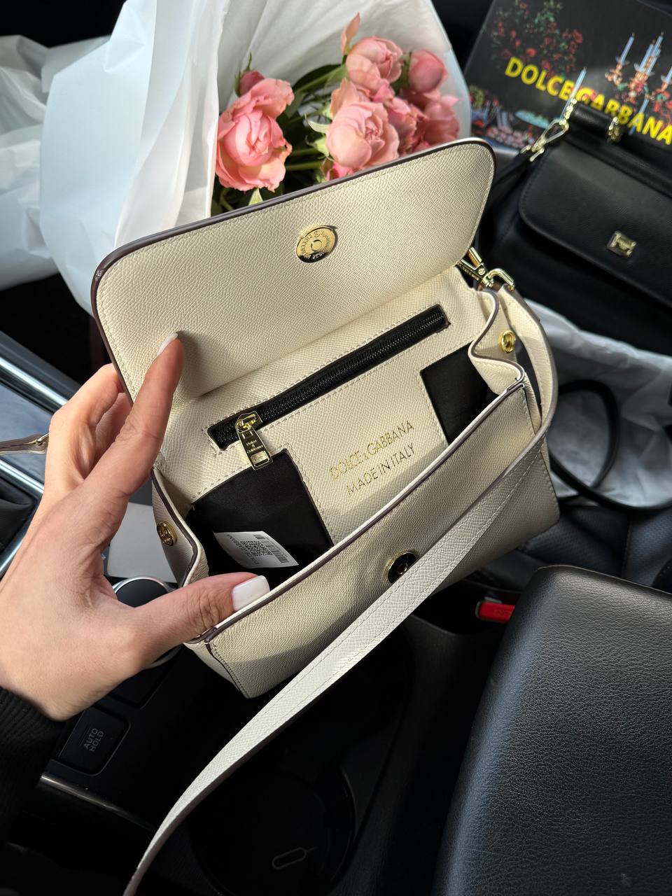 Dolce &amp; Gabbana Sicily Mini Textured-Leather Shoulder Bag in White - 11