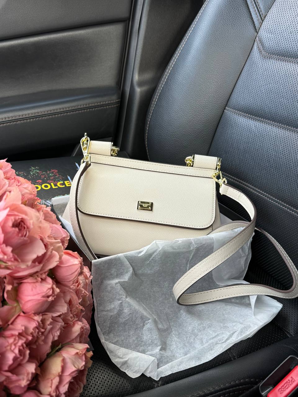 Dolce &amp; Gabbana Sicily Mini Textured-Leather Shoulder Bag in White - 5