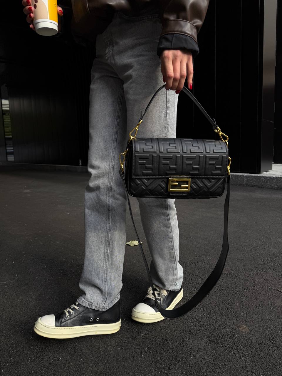 Fendi Baguette Black Leather Bag - 2